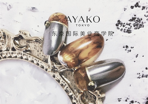 怎样找正规的美甲培训机构？