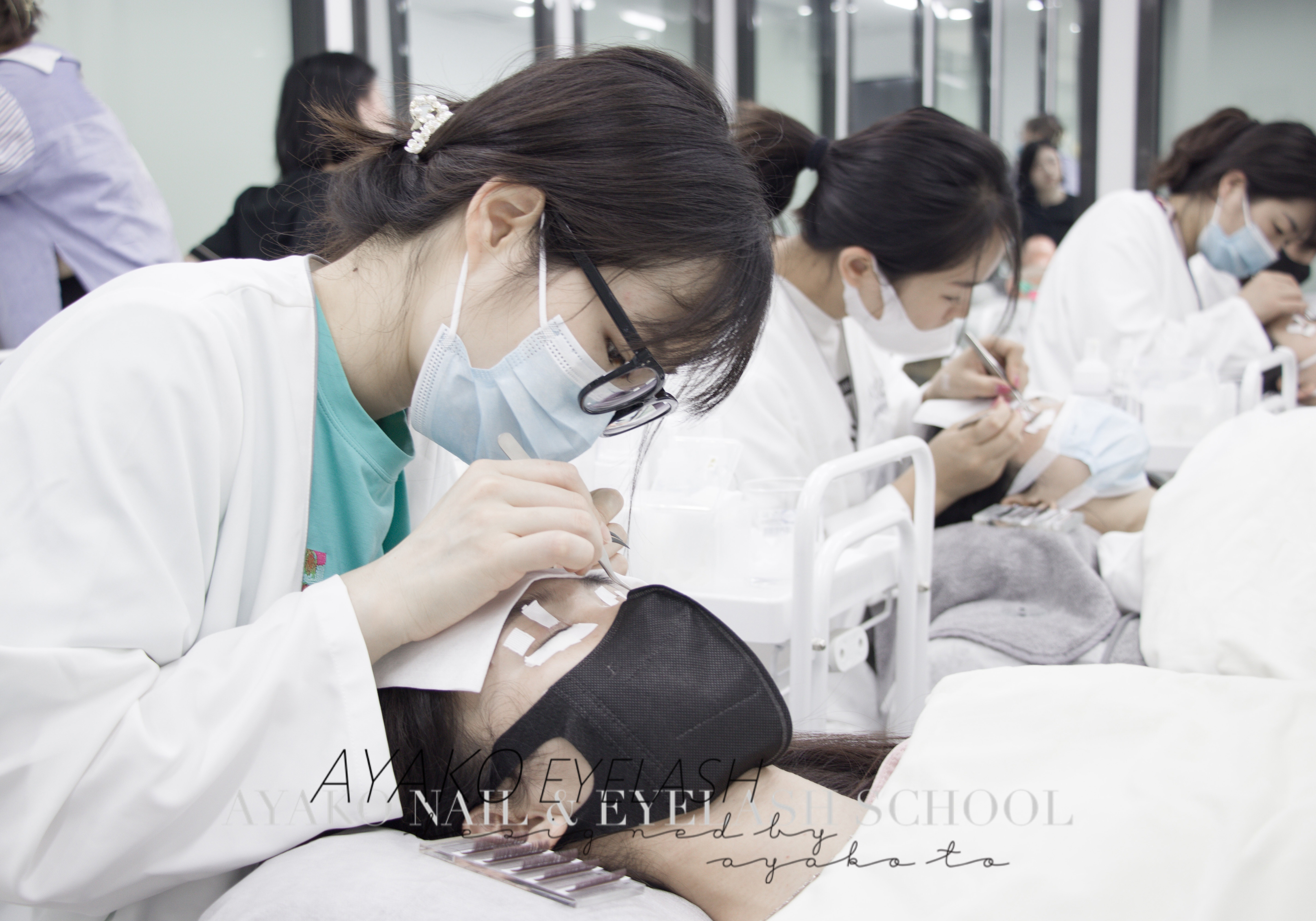 美睫培训美甲一定只为学员提供技术培训吗？如何在行业内安然行走？